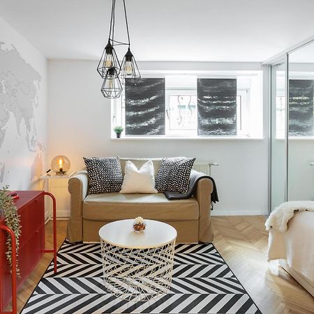 זאגרב Modern Studio Near British Square מראה חיצוני תמונה